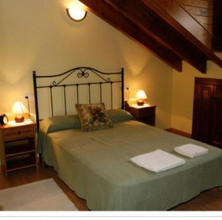 Casa Carmen Villa Infiesto Room photo